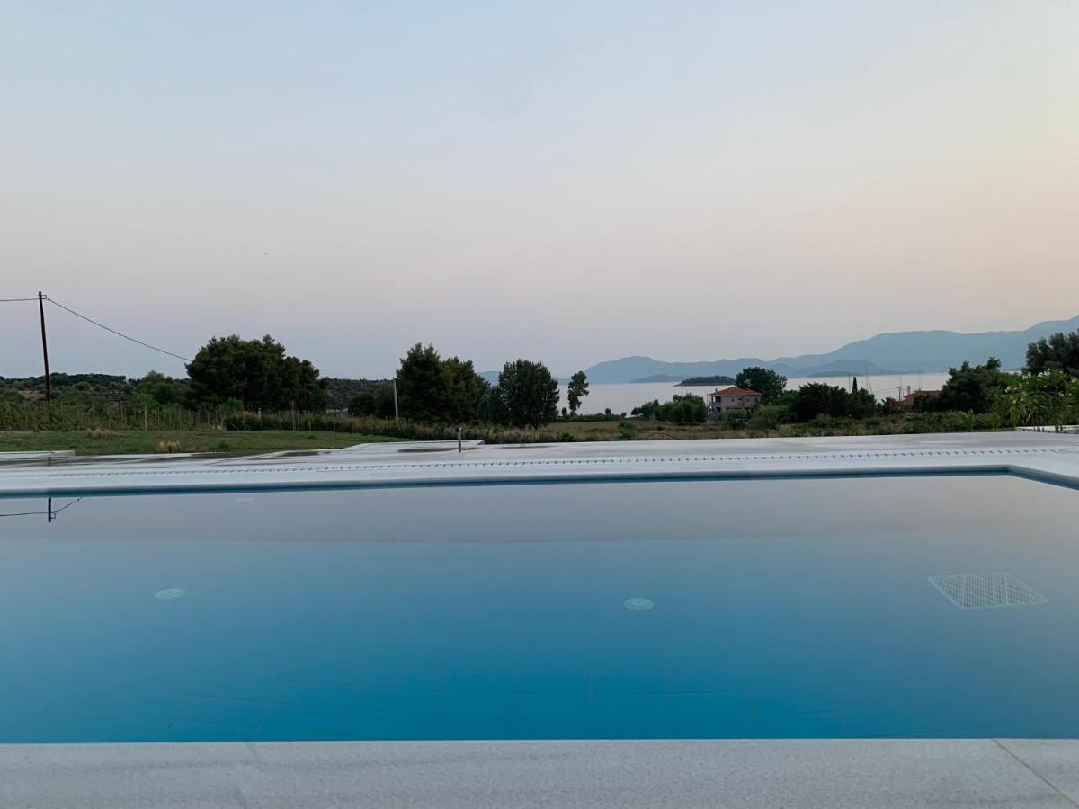 Varko Luxury Suites Palairos Экстерьер фото