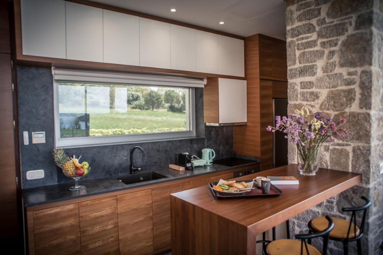 Varko Luxury Suites Palairos Экстерьер фото