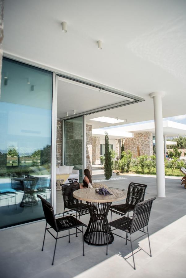 Varko Luxury Suites Palairos Экстерьер фото