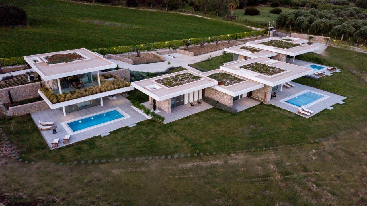 Varko Luxury Suites Palairos Экстерьер фото