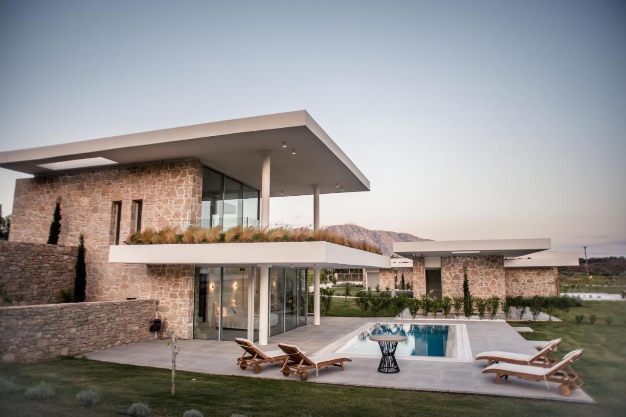 Varko Luxury Suites Palairos Экстерьер фото