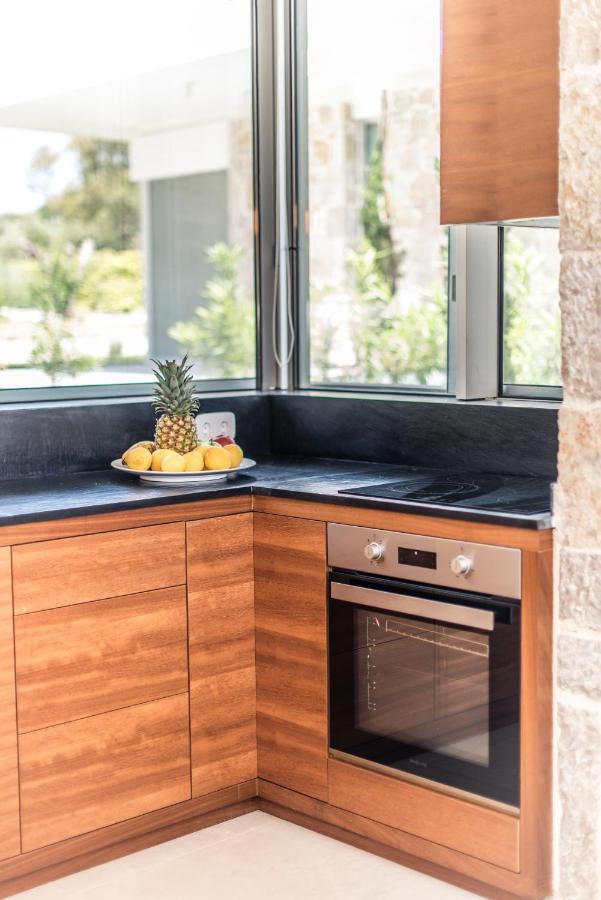 Varko Luxury Suites Palairos Экстерьер фото