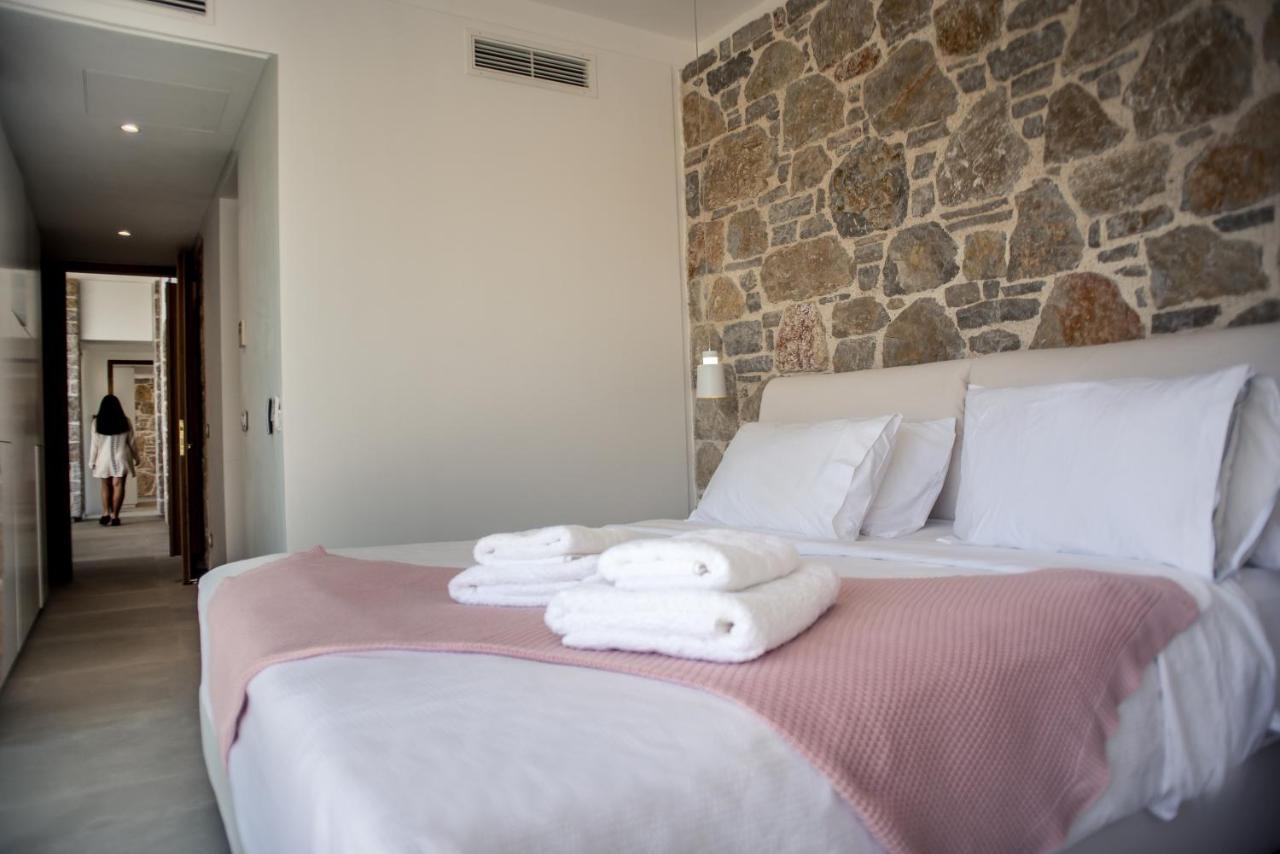 Varko Luxury Suites Palairos Экстерьер фото