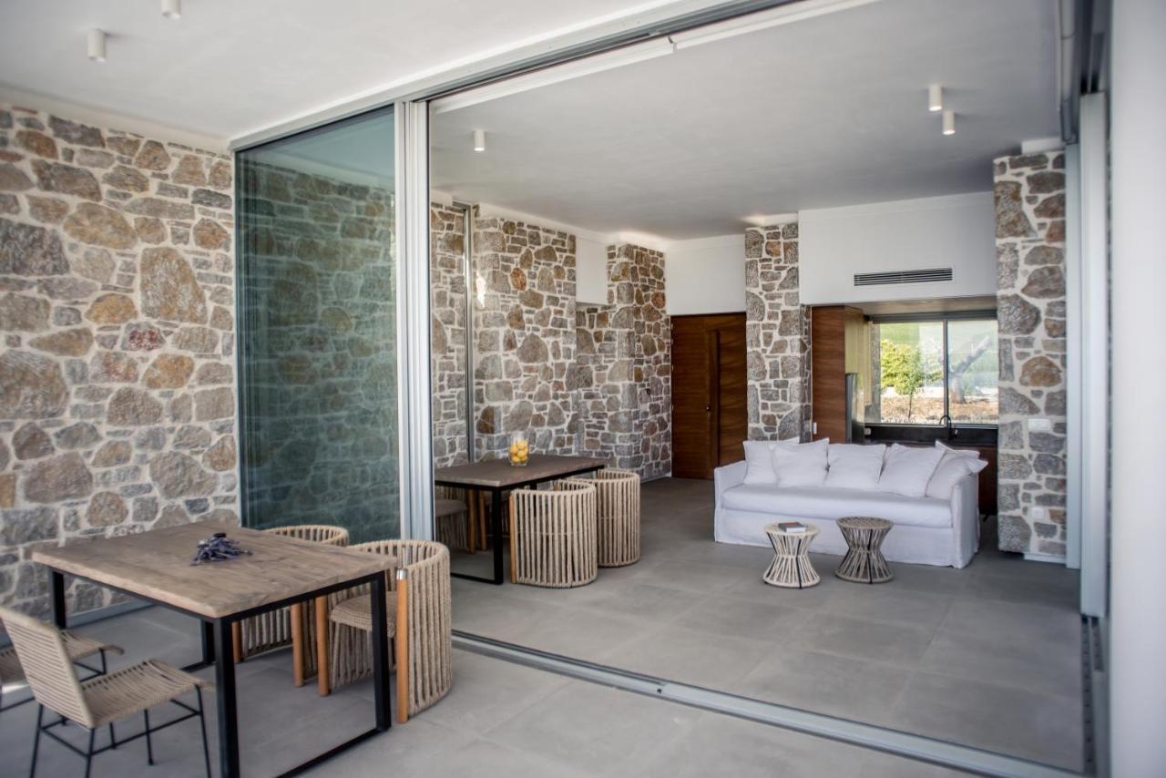 Varko Luxury Suites Palairos Экстерьер фото