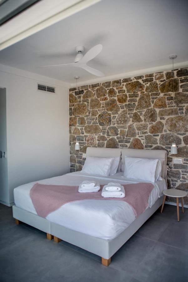 Varko Luxury Suites Palairos Экстерьер фото
