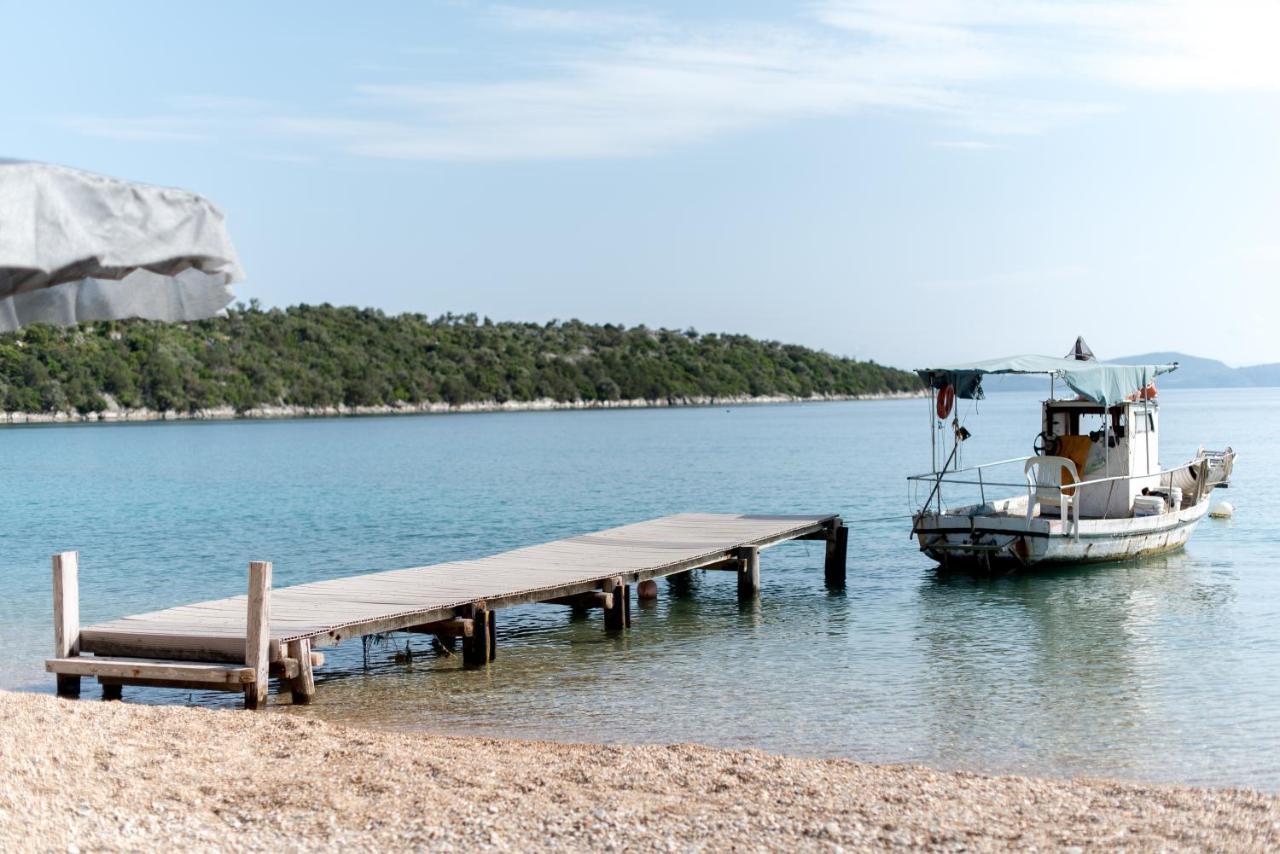 Varko Luxury Suites Palairos Экстерьер фото