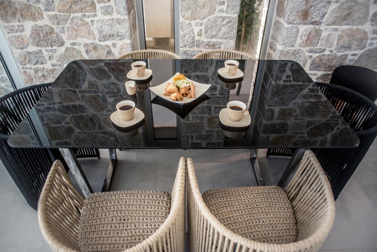 Varko Luxury Suites Palairos Экстерьер фото