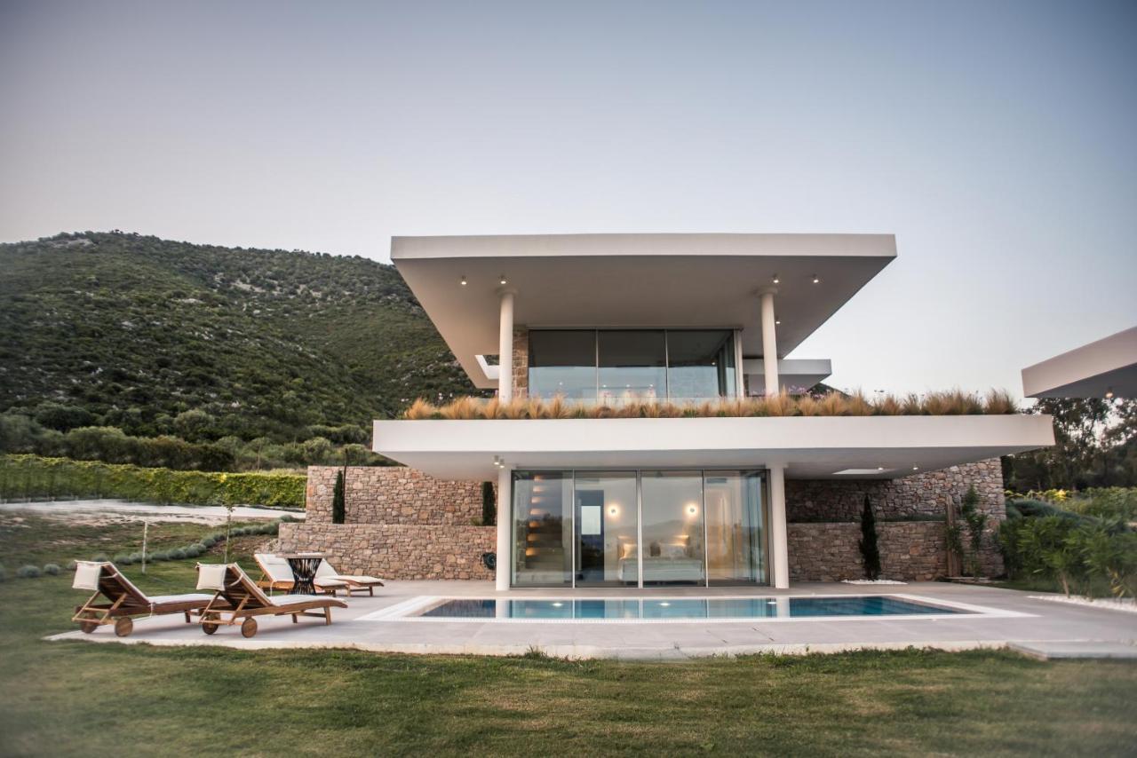 Varko Luxury Suites Palairos Экстерьер фото